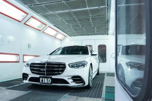 イタリア製塗装ブース斜め